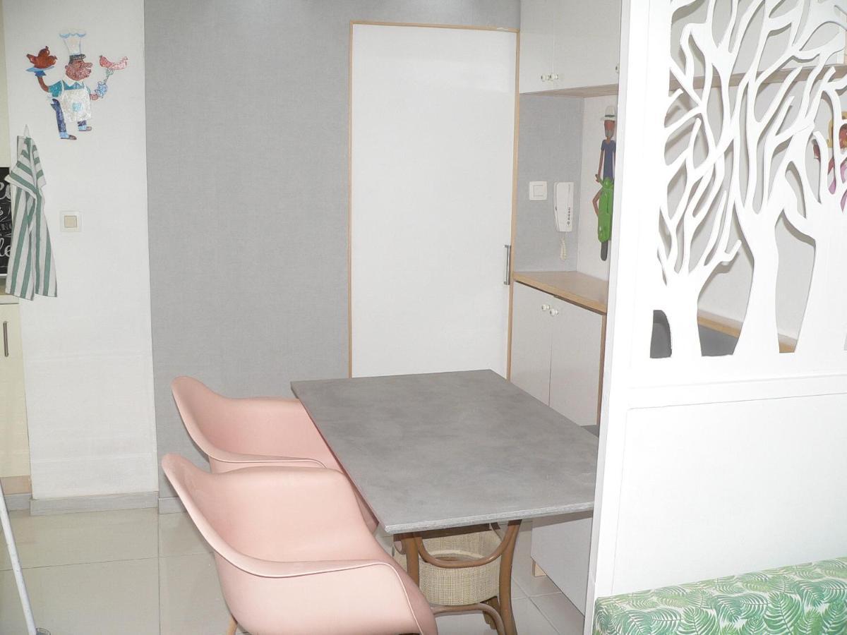 Liege Centre 6 Rue Montagne Sainte Walburge, 4000 Liege, Pour 2 Pers A 3 Minutes De La Gare St Lambert Apartment Exterior foto