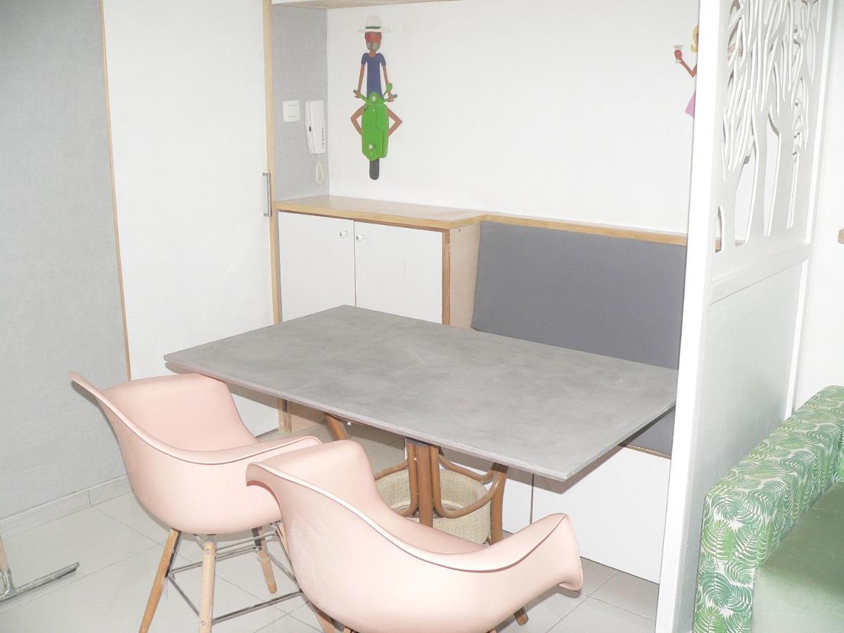 Liege Centre 6 Rue Montagne Sainte Walburge, 4000 Liege, Pour 2 Pers A 3 Minutes De La Gare St Lambert Apartment Exterior foto